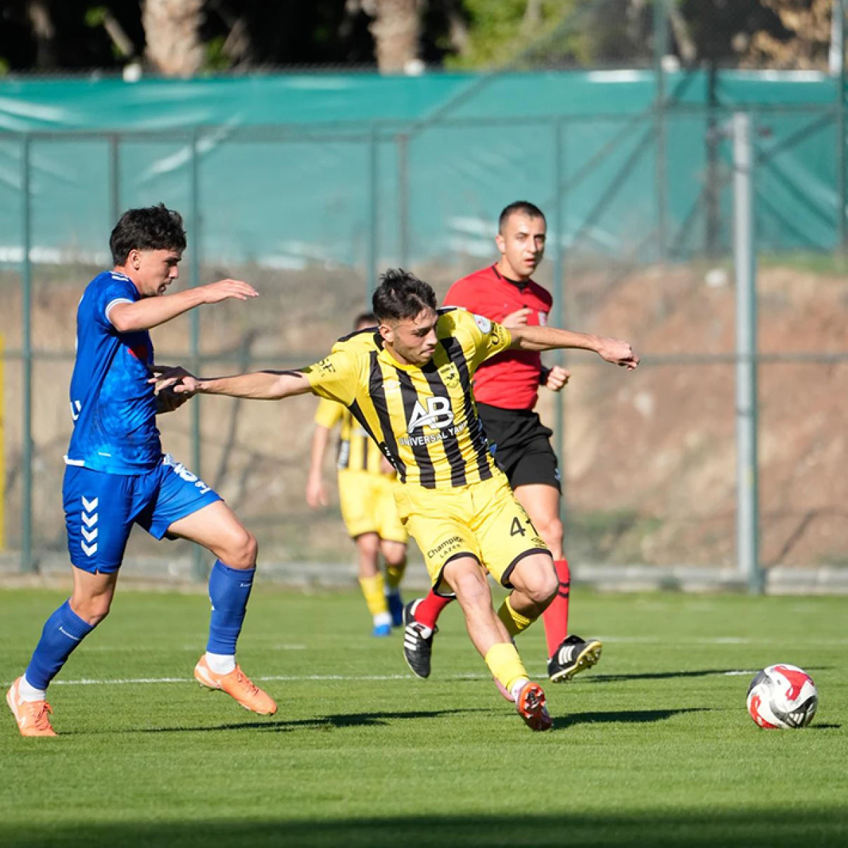Adana 01 FK farklı galip: 3-0