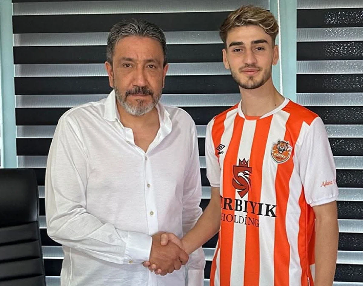Adana 01 FK&rsquo;da  Yiğit Demir ile yollar ayrıldı