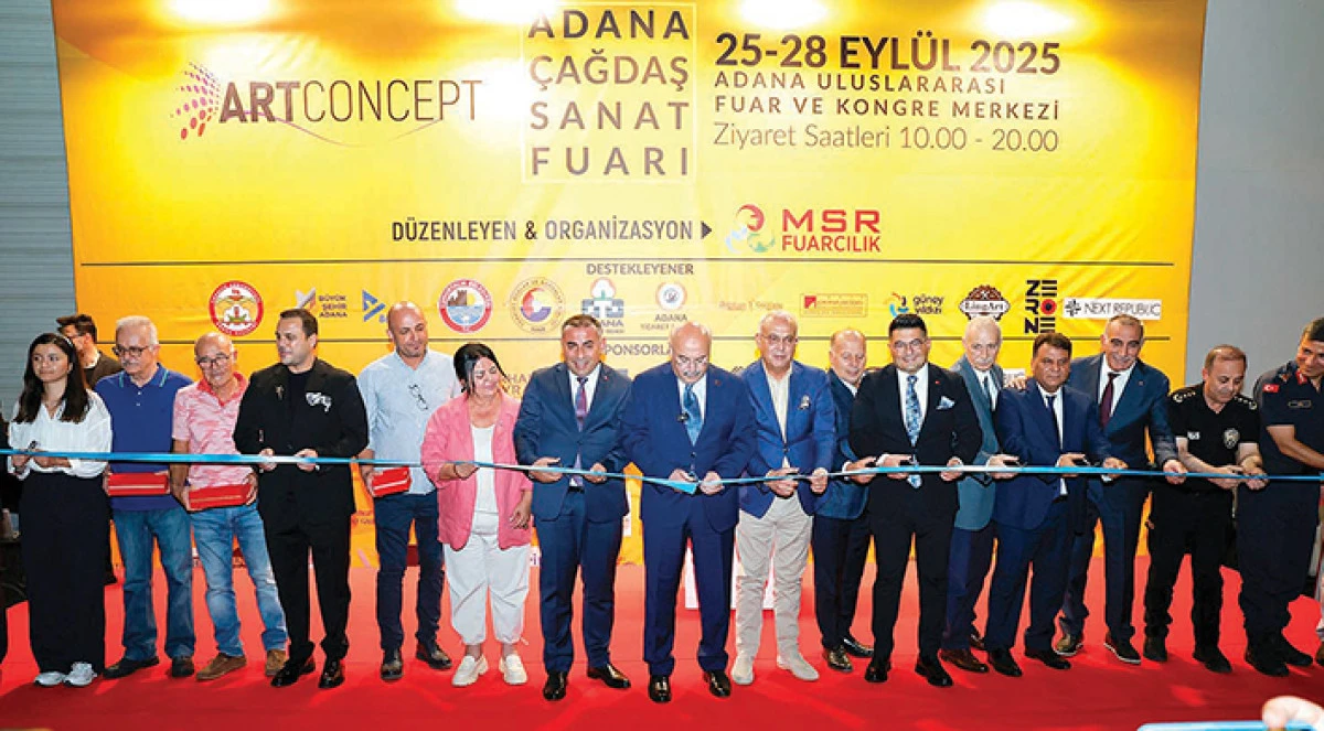 Adana Çağdaş Sanat Fuarı açıldı