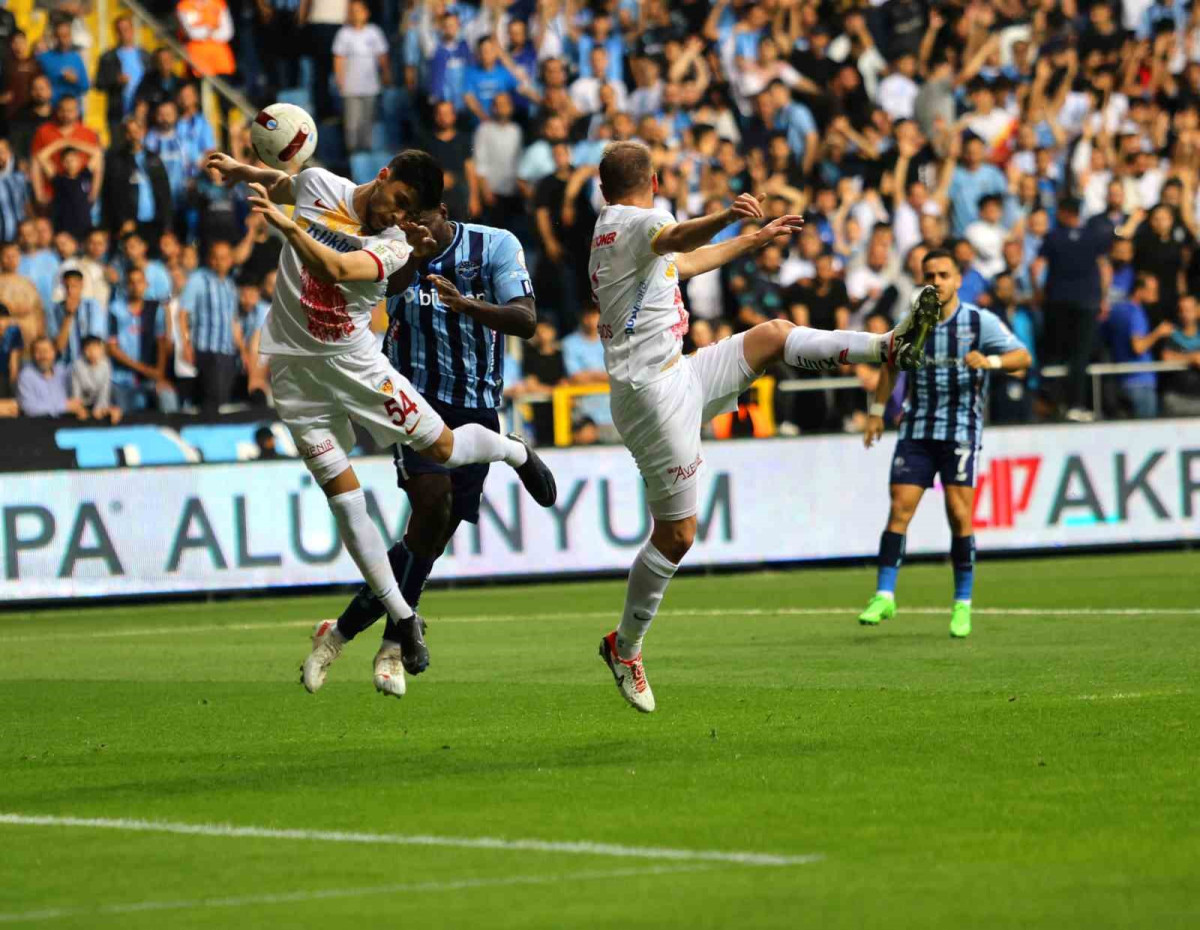 Adana Demirspor-Kayseri yenişemedi:  0-0