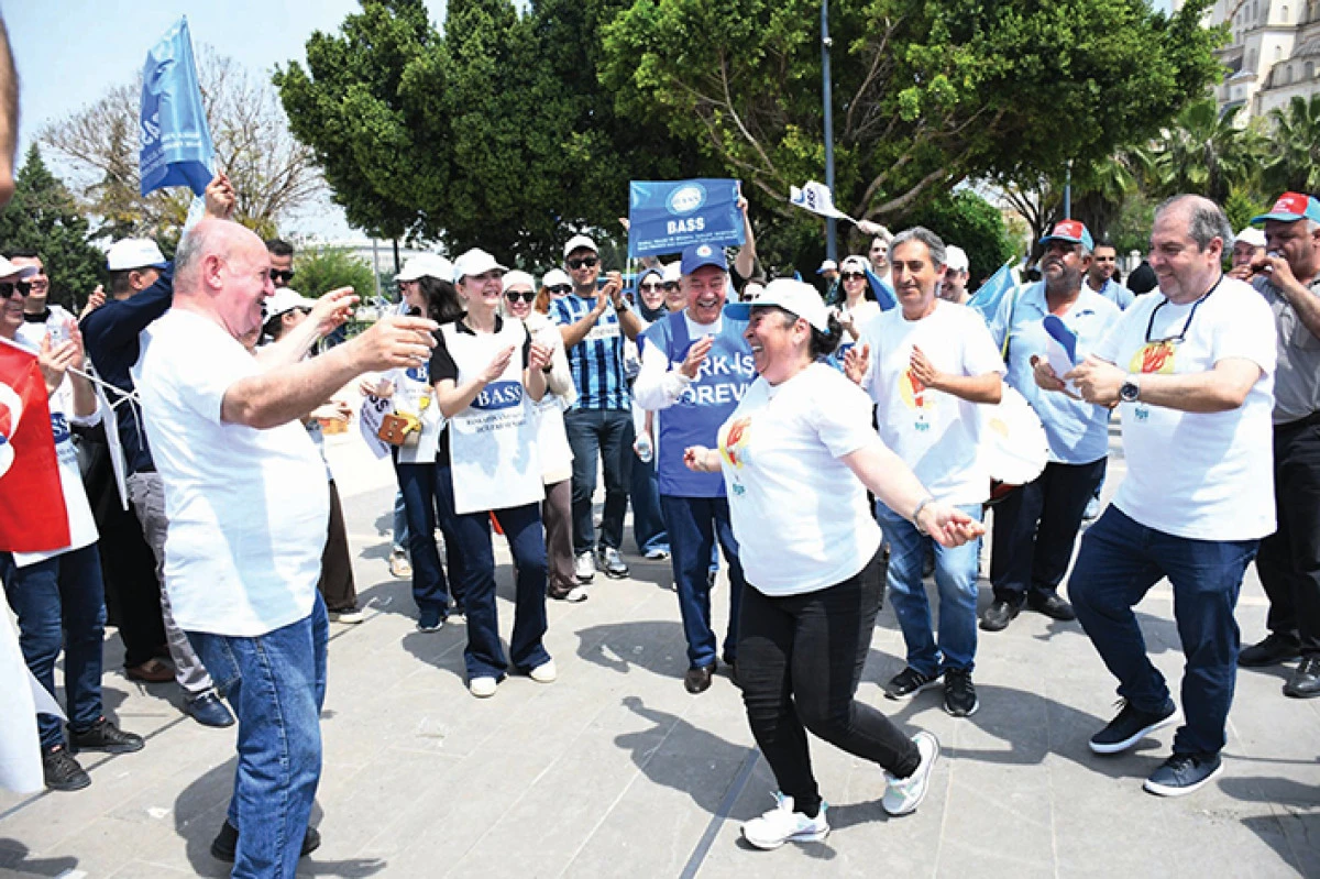 Adana&rsquo;da  coşkulu 1 Mayıs Bayramı