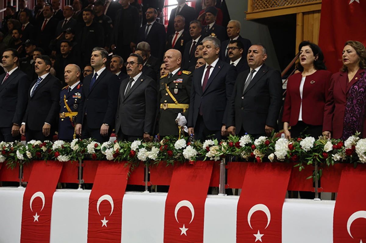 Adana'da Cumhuriyet'in 103. yılı coşkuyla kutlandı   