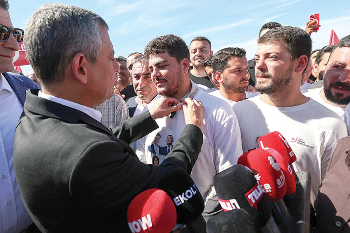  Adanalı gençlere  “ÖZEL” karşılama