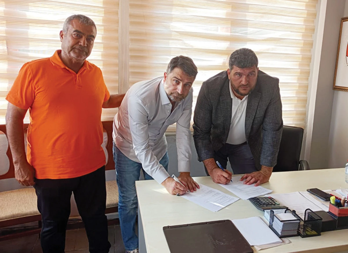 Adanaspor&rsquo;u iş insanı Uğur &Ouml;zdemir devraldı
