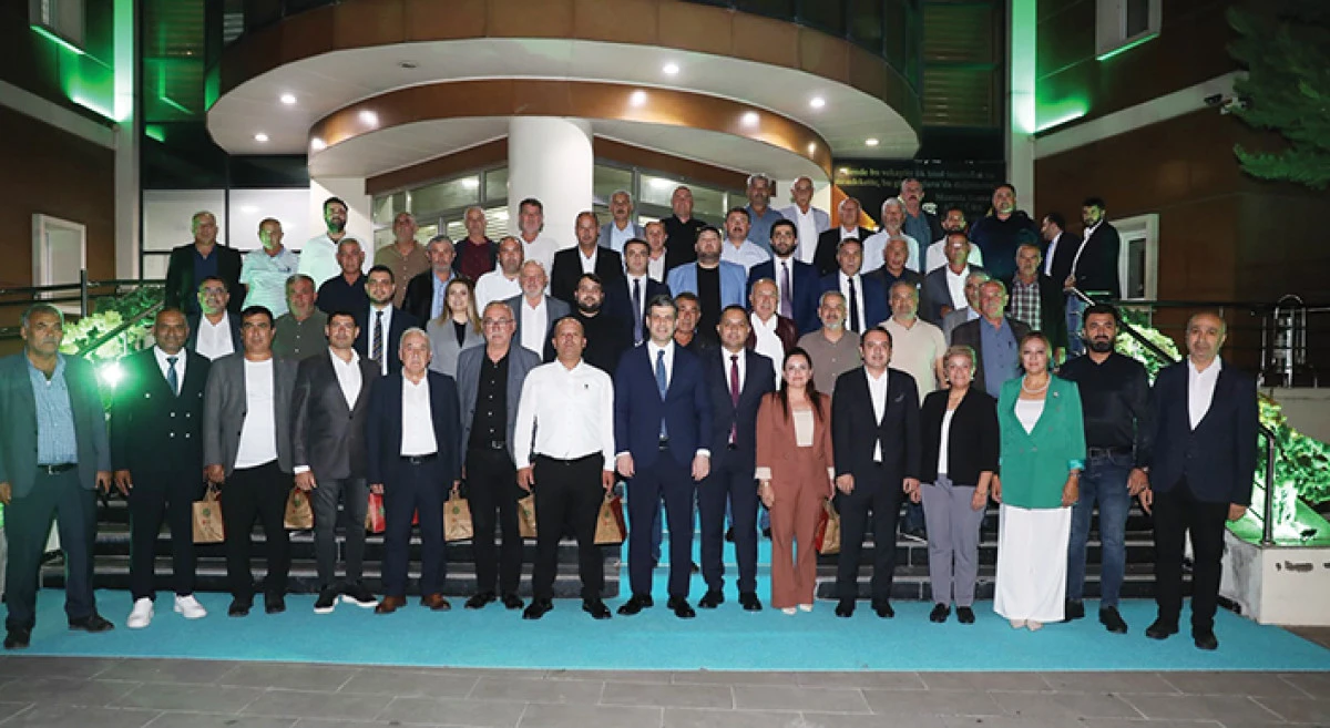 AK Parti Adana İl Başkanı &Ouml;zkan, muhtarlarla buluştu