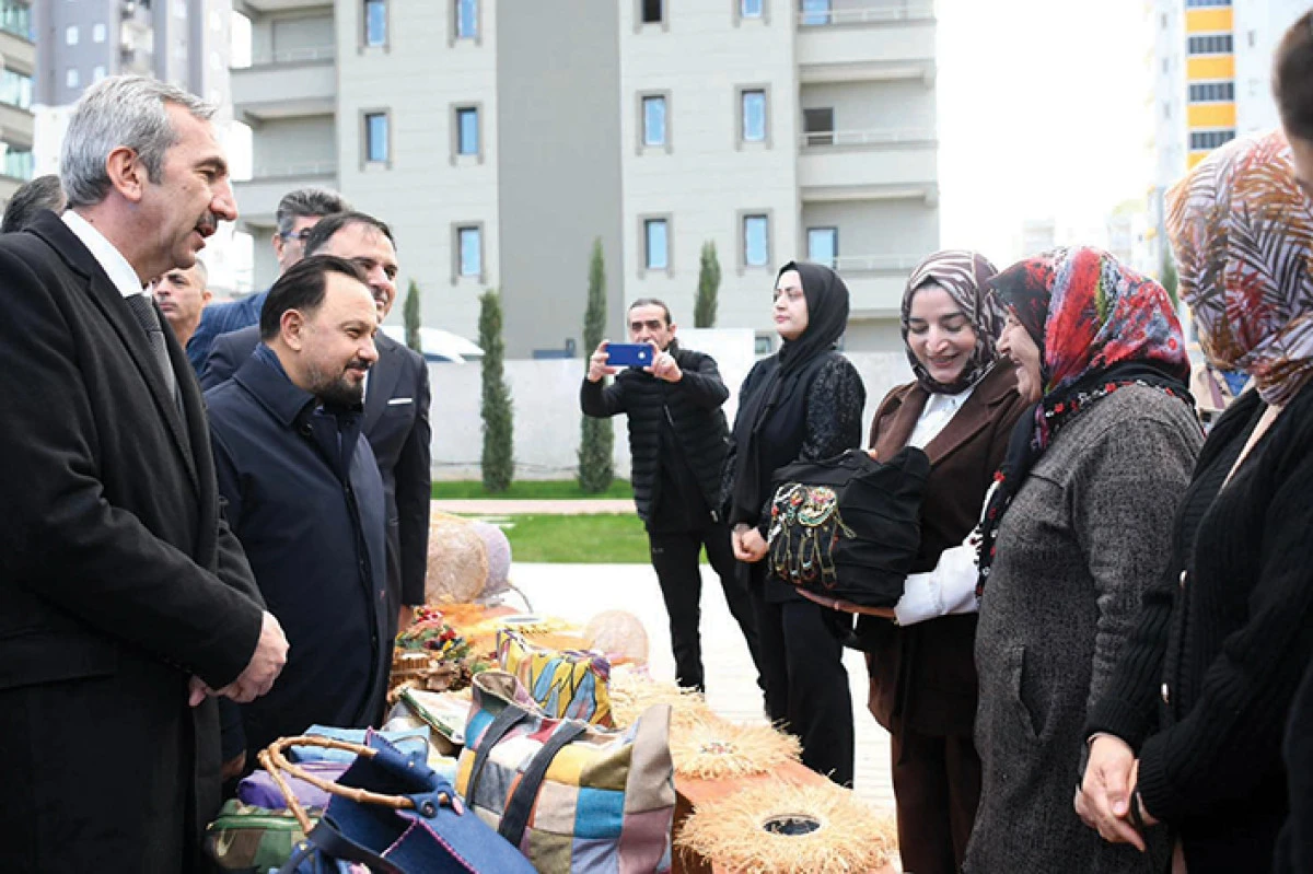 &ldquo;Atıktan Sanata&rdquo;  sergisine yoğun ilgi