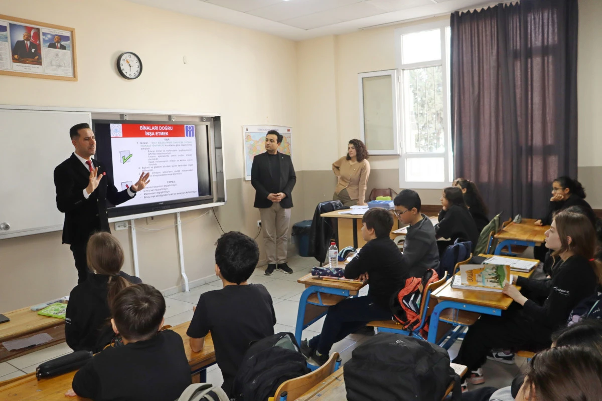 &Ccedil;ak: Her ailenin bir Aile Afete Hazırlık Planı oluşturmalı