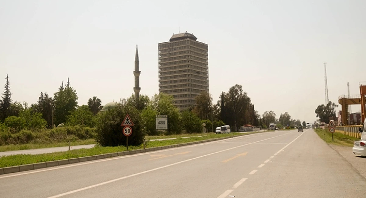 Canan Aksu:  &Ccedil;UKOBİRLİK binası yıkılmamalı