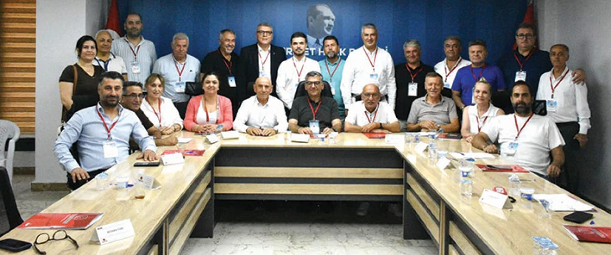 CHP Parti Okulu Adana'da  İl Y&ouml;netim Kurulu eğitimini ger&ccedil;ekleştirdi