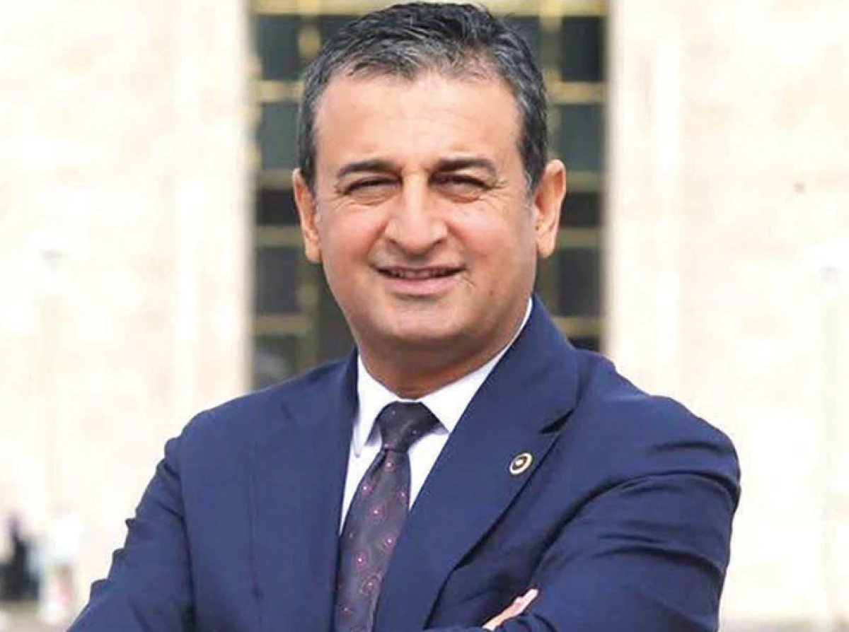 CHP&rsquo;de 9 milletvekilinin &uuml;yeliği silindi
