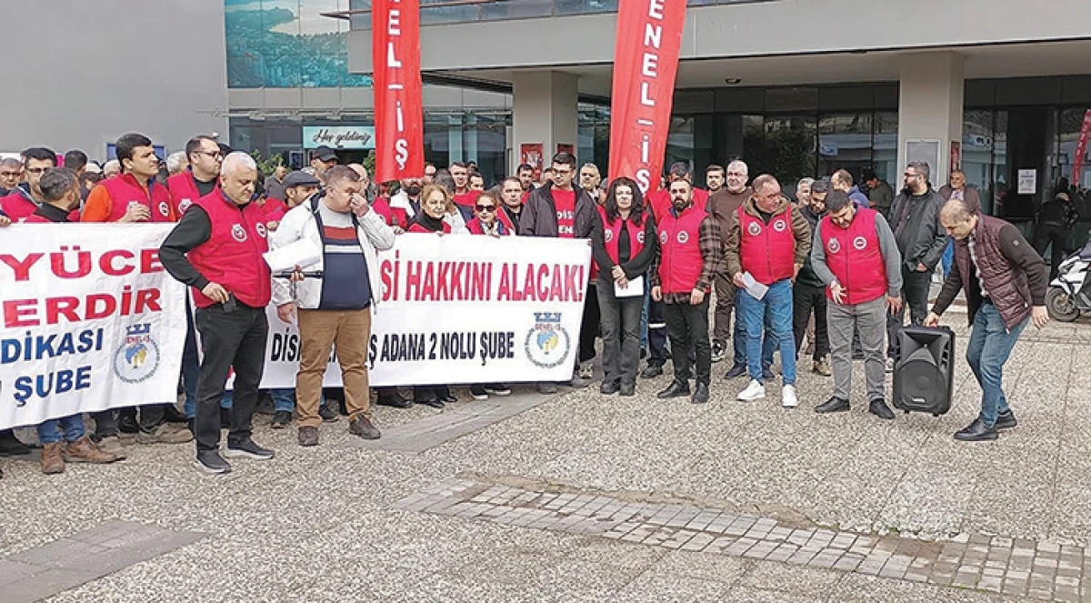 &Ccedil;ukurova Belediyesi'nde İş&ccedil;i sahaya indi