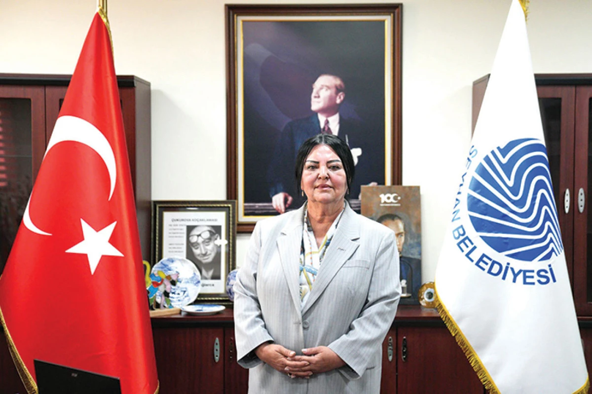  &ldquo;Cumhuriyet&rsquo;i sevmek   değerlerini yaşatmaktır&rdquo;
