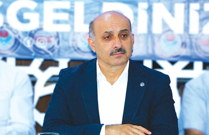  Eğitim-Bir-Sen Adana Şube Başkanı Mustafa Sarıgeçili: Sorunlar çözüme kavuşturulsun