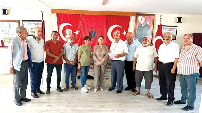  Emekliler, milletvekili Dr.Şevkin&rsquo;e dert yandı: &ldquo;Sadaka gibi  aylık istemiyoruz!&rdquo;