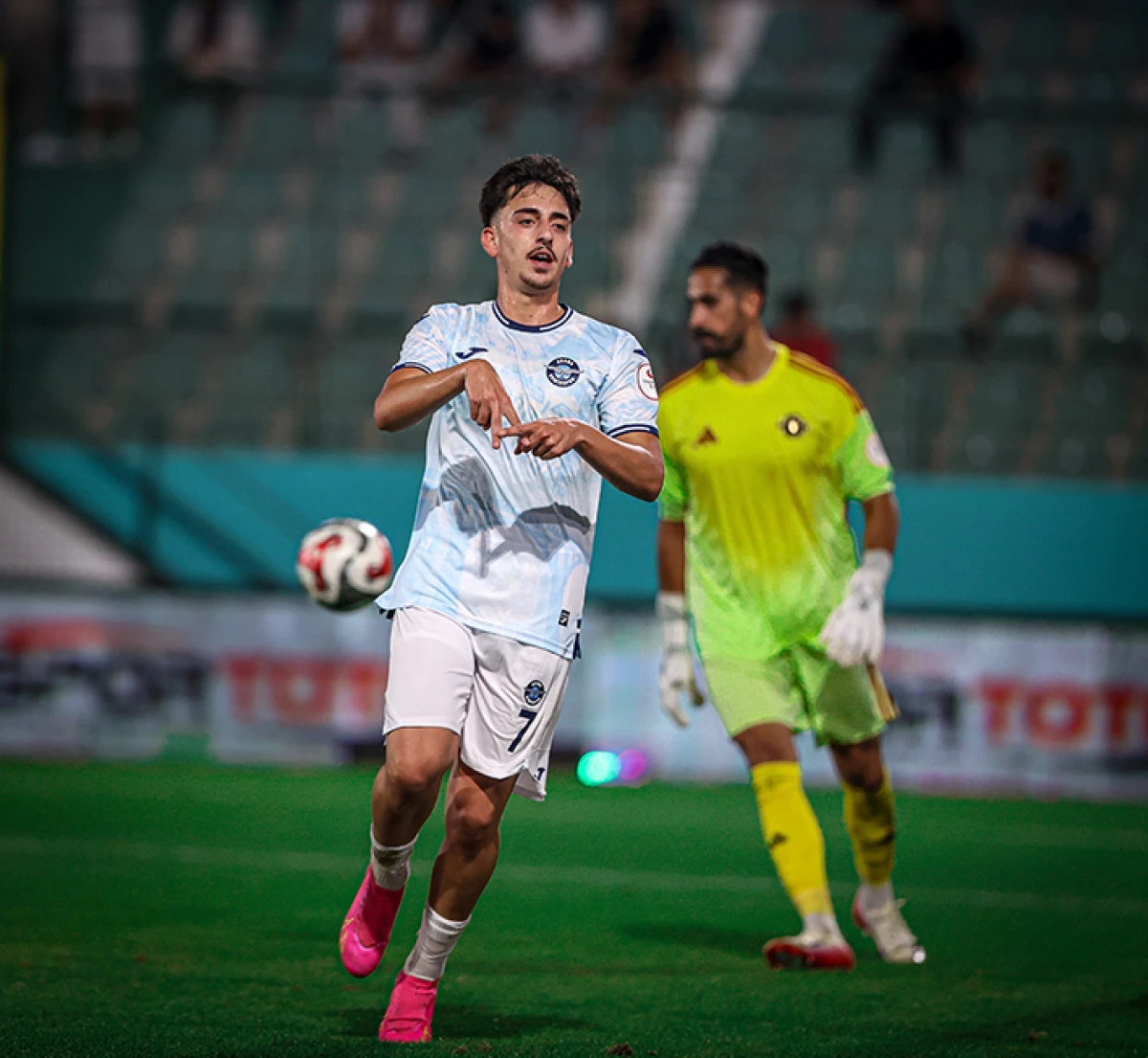 Esenler Erokspor: 2 - Adana Demirspor: 2     