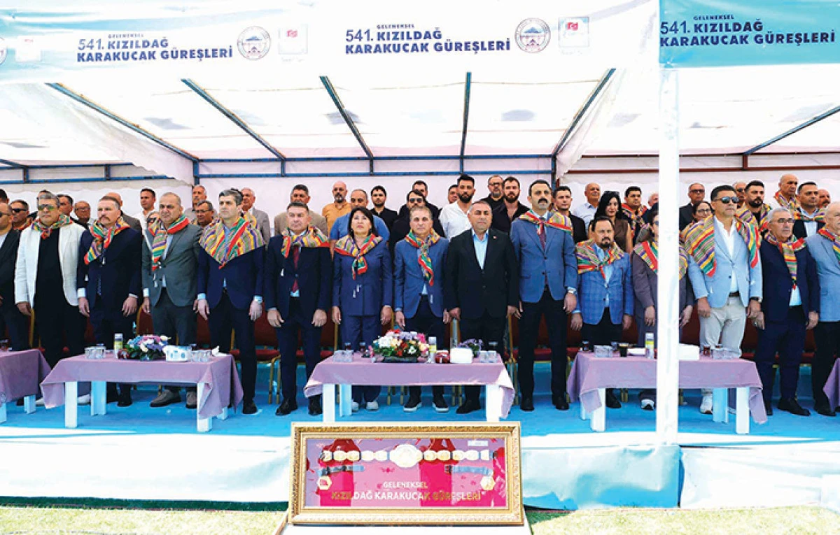 Geleneksel Kızıldağ Karakucak G&uuml;reşleri 541 yıldır gurur kaynağı