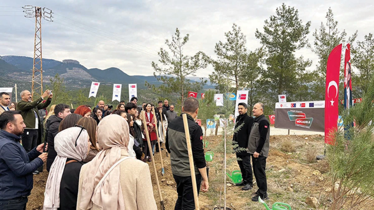 &ldquo;Gen&ccedil; İletişimciler Yeşil Vatan Hatıra Ormanı&rdquo; i&ccedil;in fidanlar dikildi