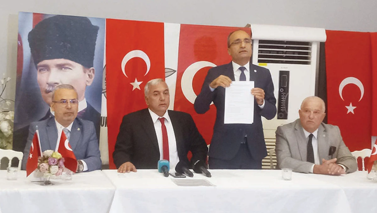  İYİ PARTİ&rsquo;de il&ccedil;e başkanları  isyan ederek istifa etti: Bizleri yok sayamazlar