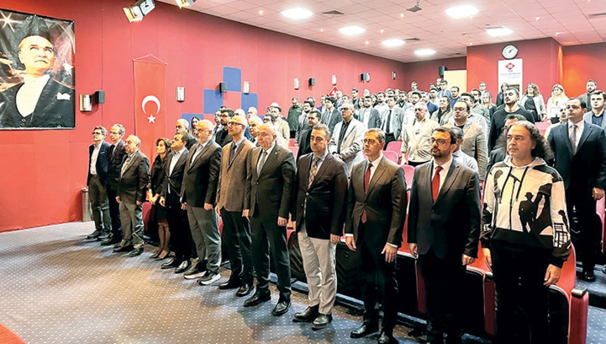 Kalp ve damar cerrahisi uzmanları   g&uuml;ncel yaklaşımları değerlendirdi