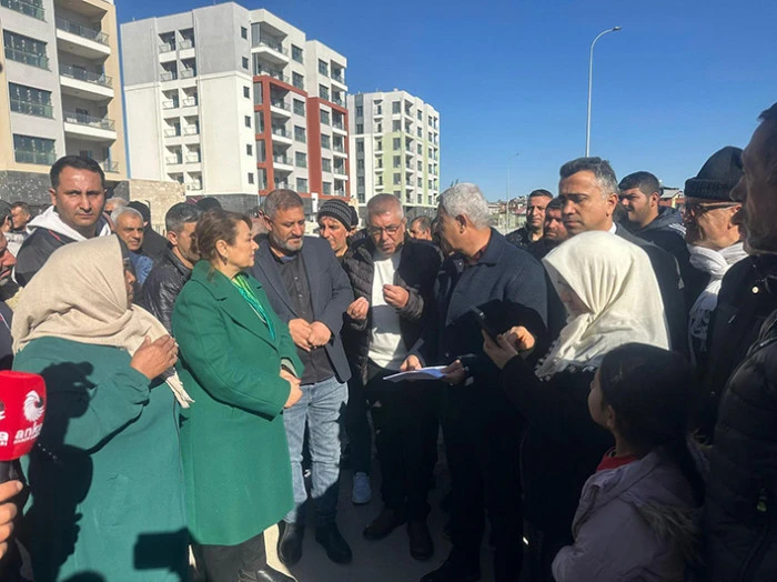  Mahallelinin  kentsel d&ouml;n&uuml;ş&uuml;m isyanı!