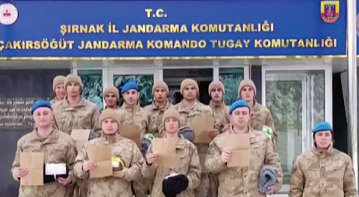   Minik y&uuml;reklerden Mehmet&ccedil;iğe sıcak dokunuş