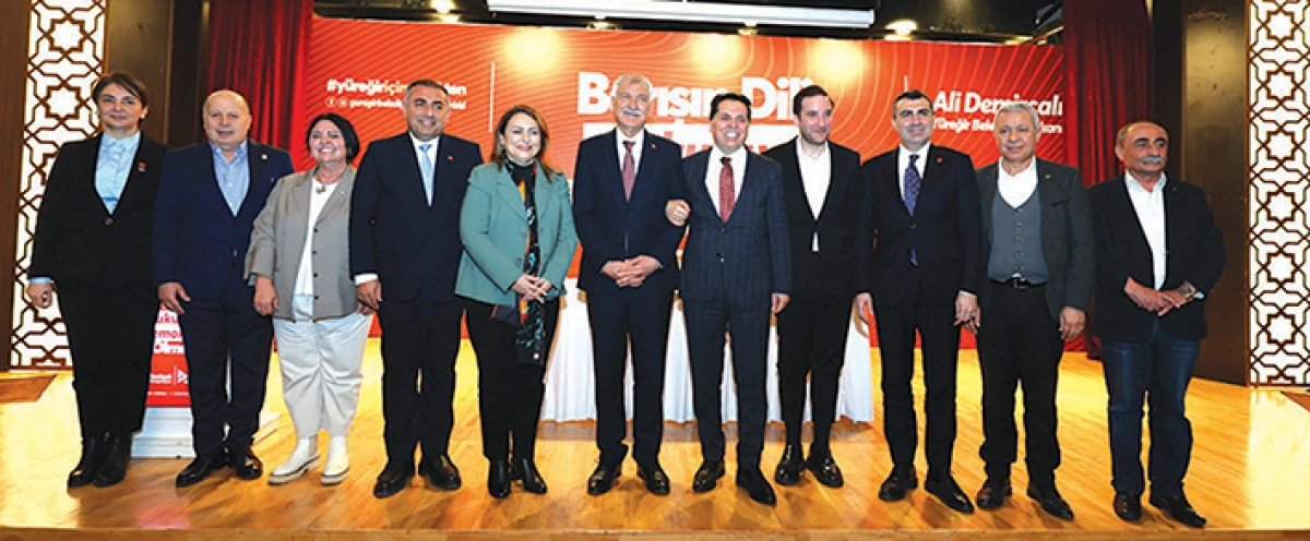 Prof.Dr. Ahmet &Ouml;zer: T&uuml;rkiye tarihsel bir yol ayrımında