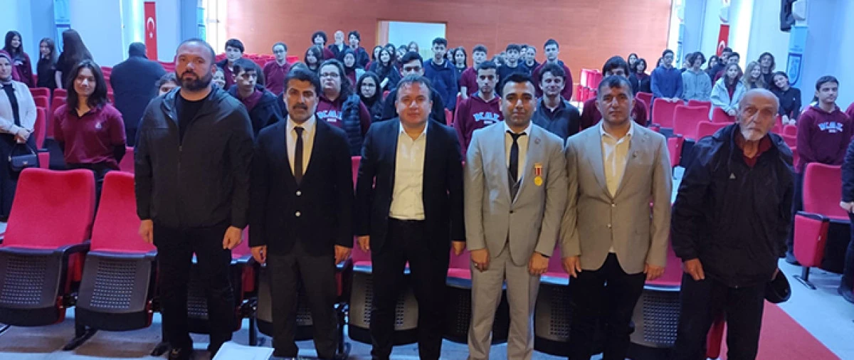 Şair-Yazar G&ouml;khan Serter T&uuml;rkiye Genelinde &ldquo;Gaz&acirc; Anlayışı ve Gazilik&rdquo; Konferanslarına devam ediyor