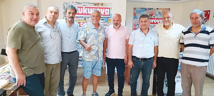 Sanatçı Vahdet Vural:  Parayı bastıran  sanatçı oluyor