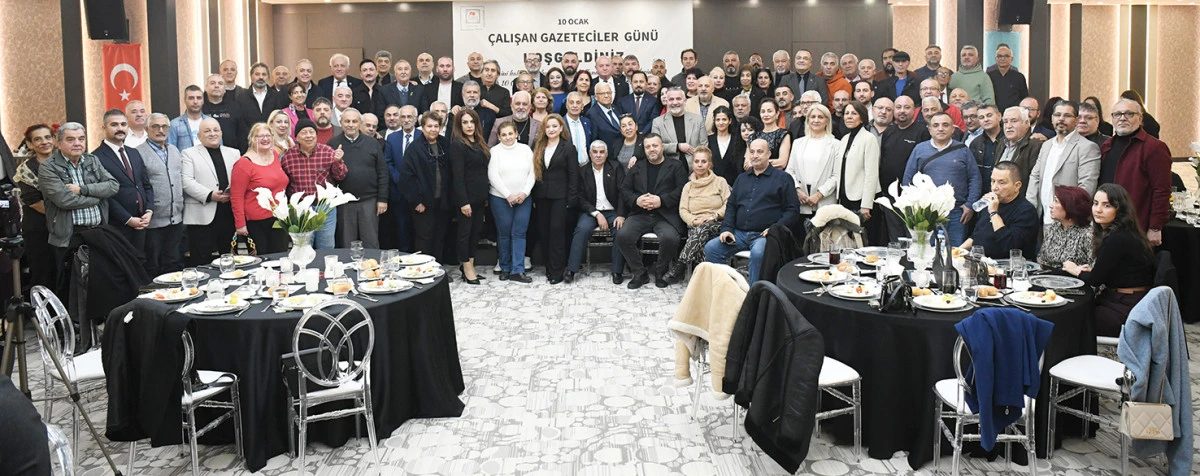 Sarı&ccedil;am Belediye Başkanı  Bilal Uludağ   gazetecileri unutmadı