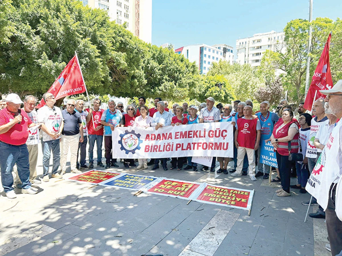 “Sefalete mahkumuz”