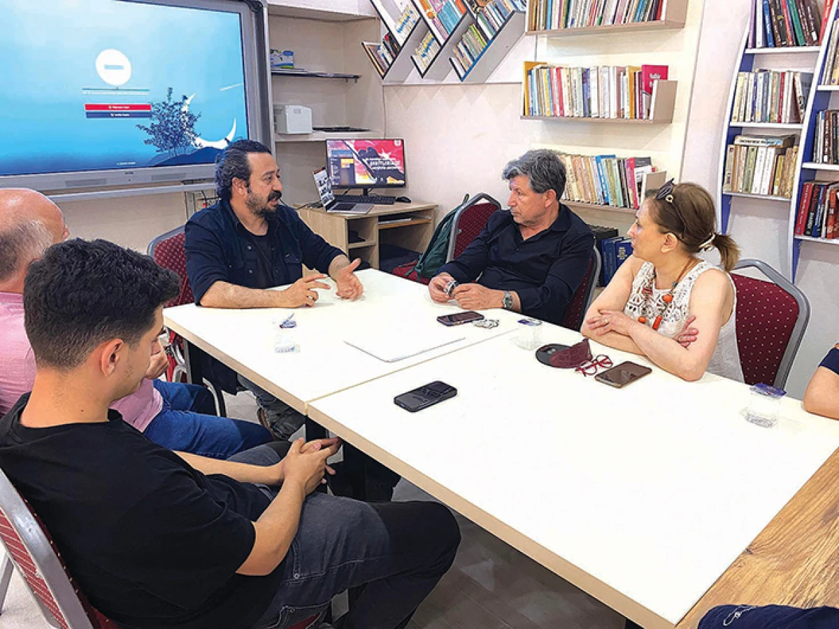  Seyhan &Ccedil;EP Ticaret Mesleki ve Teknik Anadolu Lisesi&rsquo;nin gurur g&uuml;n&uuml;: "EMANET" filmi ile   d&uuml;nyaya a&ccedil;ıldılar