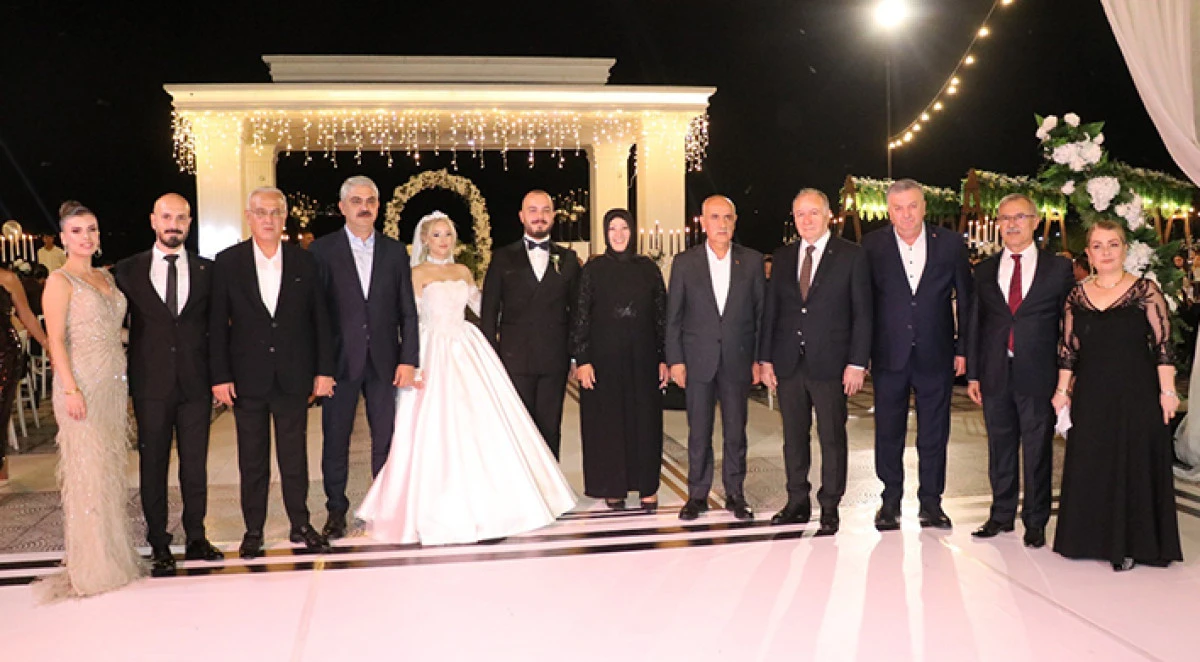 Siyaset ve Sendikası dünyası bu düğünde buluştu