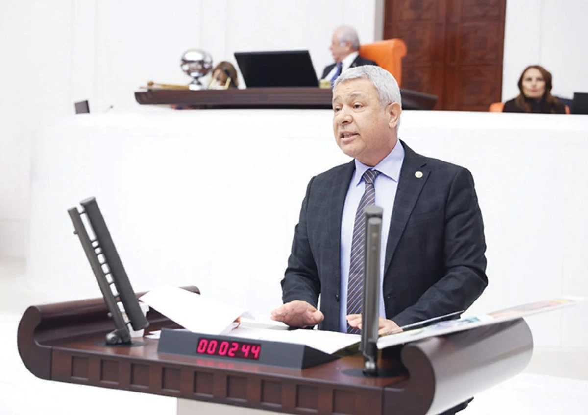 S&uuml;mer: Askeri hastanelerin  yokluğu eksikliktir