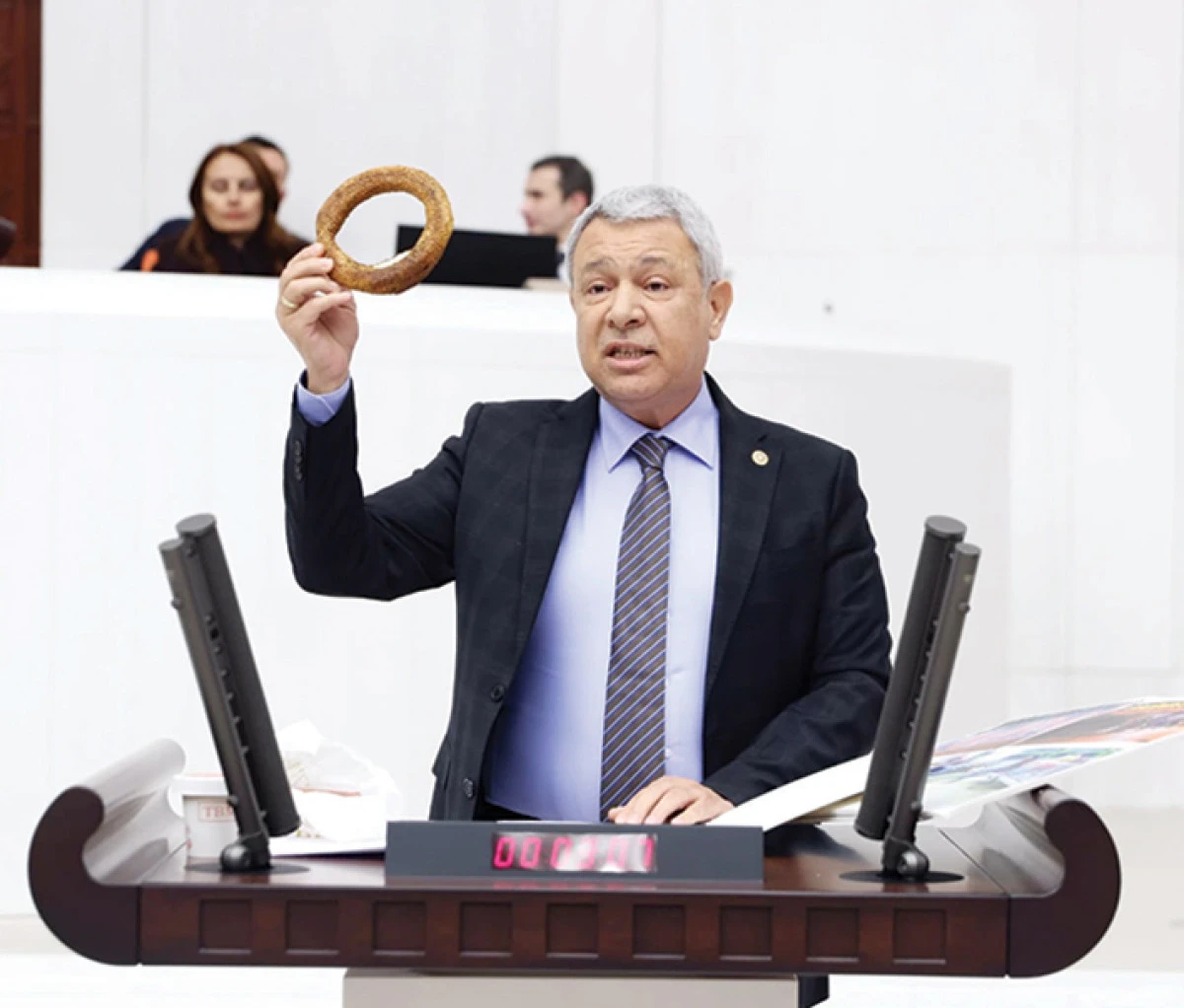 S&uuml;mer&rsquo;den gelir  adaletsizliği tepkisi