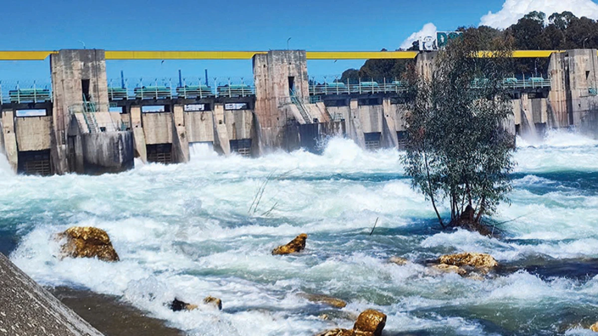 Taşkın &ouml;nlemi manzaraya d&ouml;n&uuml;şt&uuml;