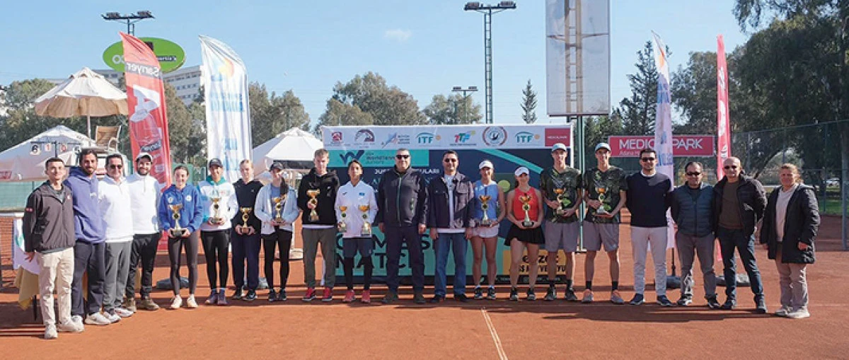 Tenisin kalbi Atlıspor&rsquo;da attı