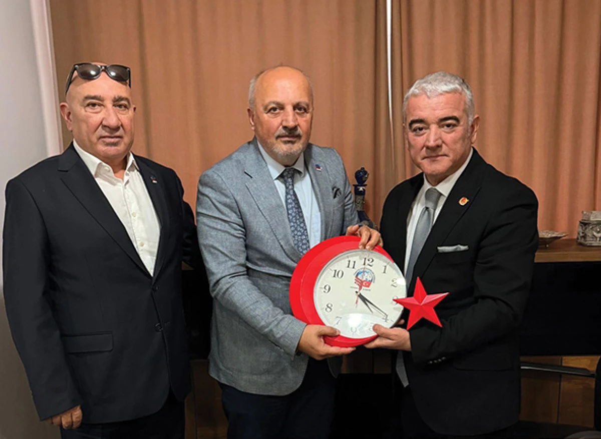 TSYD&rsquo;den &Ccedil;ukurova Gazeteciler Cemiyeti'ne ziyaret