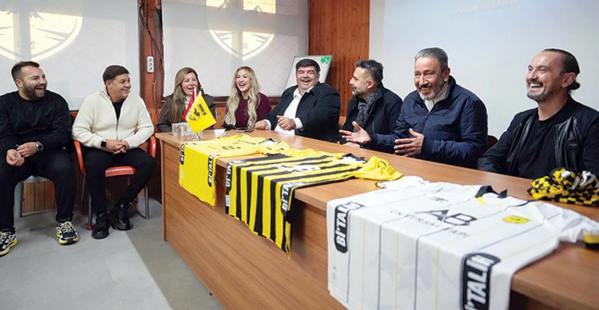  Tuncay Şanlı&rsquo;dan  Adana 01 FK&rsquo;ya ziyaret