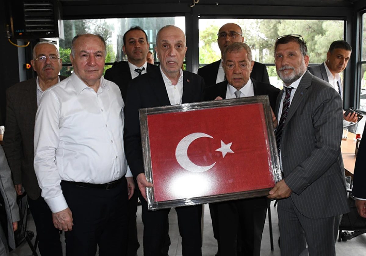    T&uuml;rk-İş Genel Başkanı Erg&uuml;n Atalay: Ana g&uuml;ndemim iş&ccedil;i