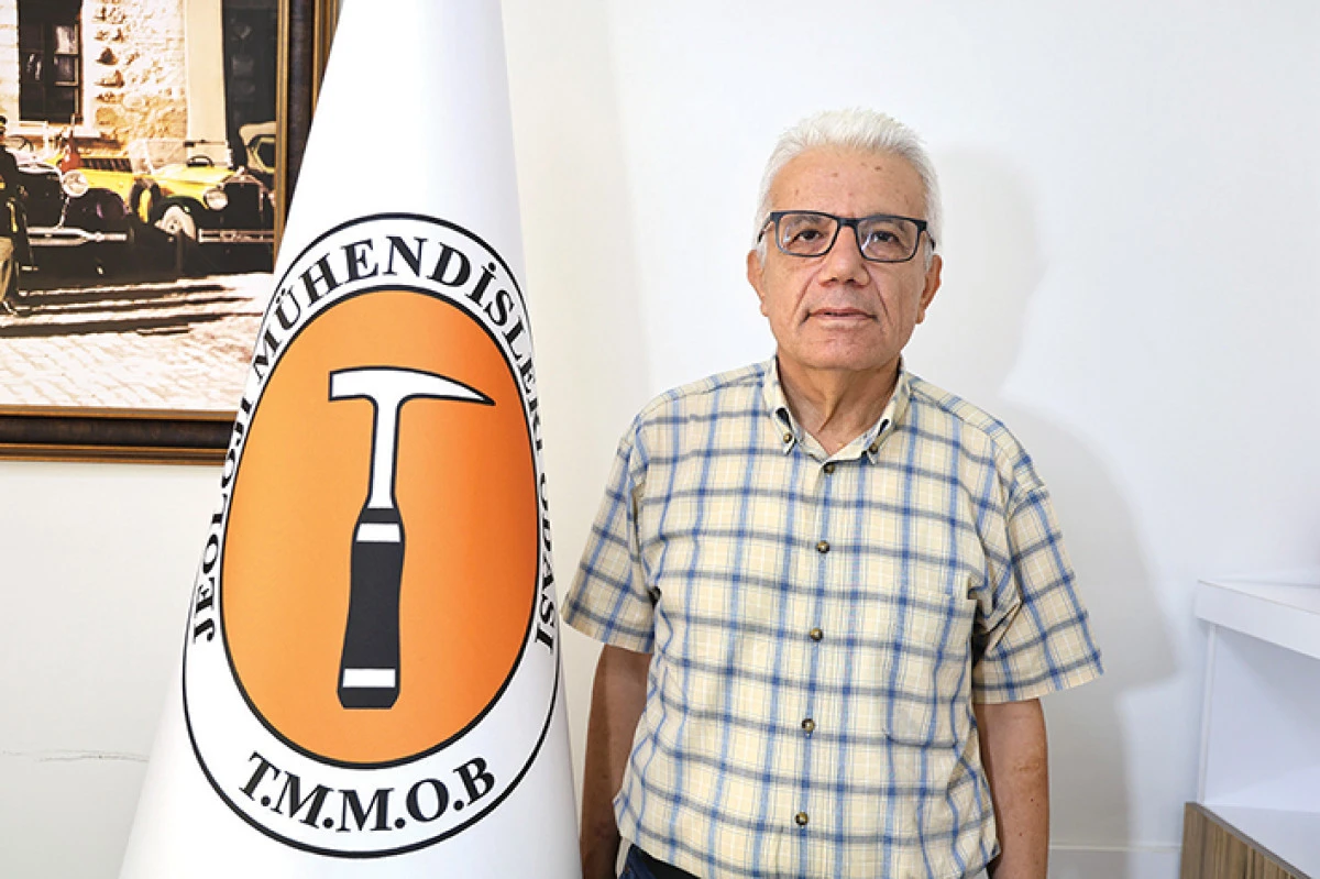 Uzmanından deprem uyarısı:  "Art&ccedil;ı depremler devam edecek"