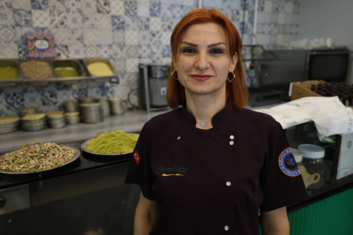 Uzmanından &lsquo;ucuz tatlı' uyarısı: Yer fıstığı ve kabak &ccedil;ekirdeğini fıstık diye satıyorlar   