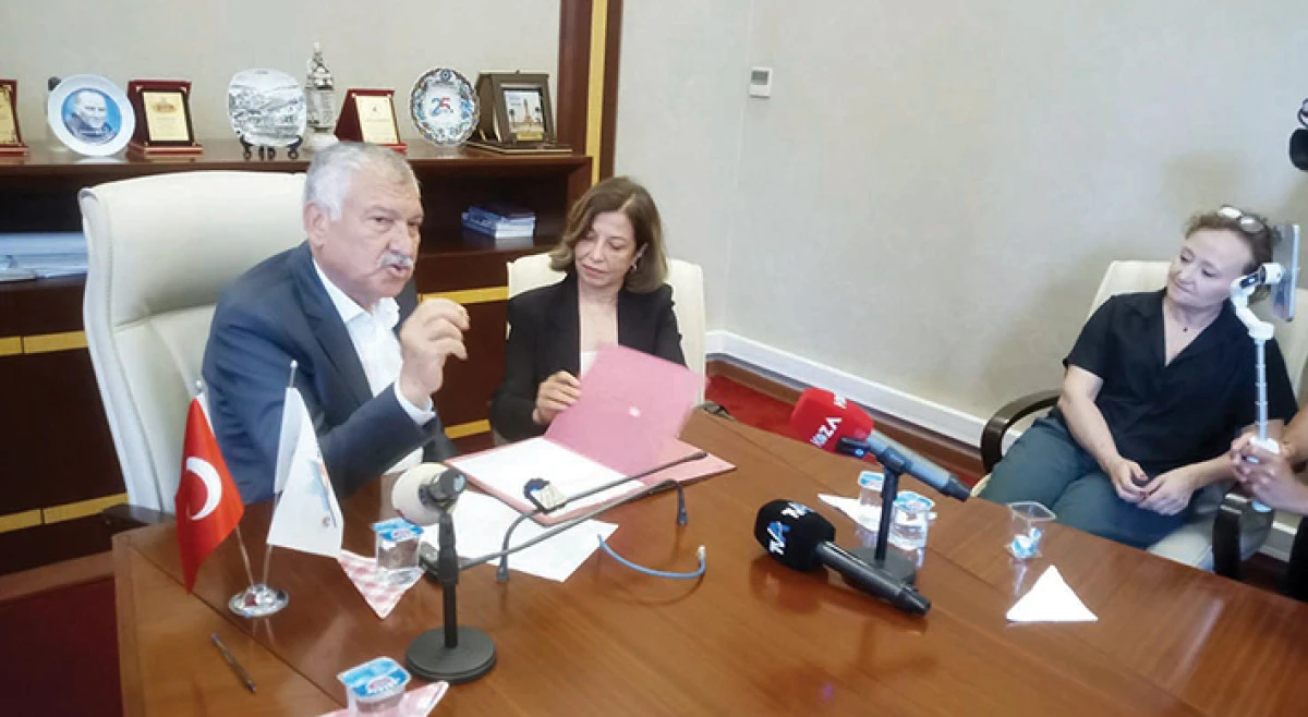 Zeydan Karalar:  Vatandaşımızın  sağlığı için feda olsun