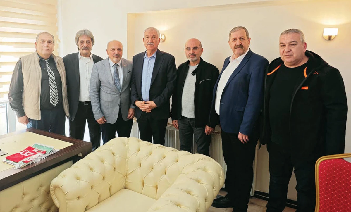 Zeydan Karalar&rsquo;a nezaket ziyareti